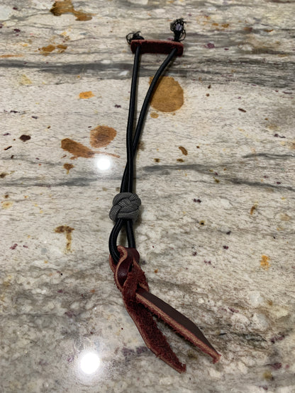 Heavy duty rope holder