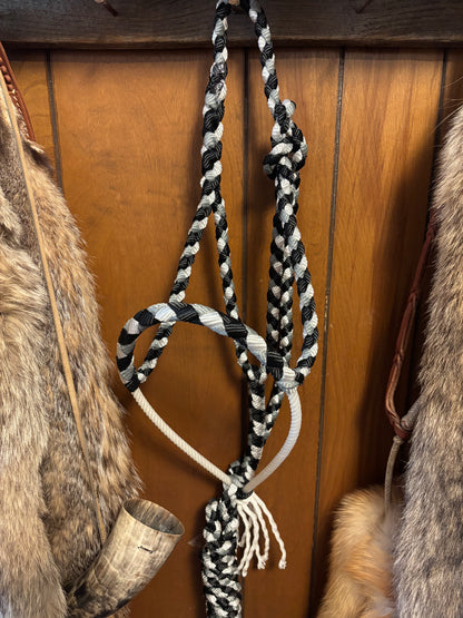 Tri color rope halter